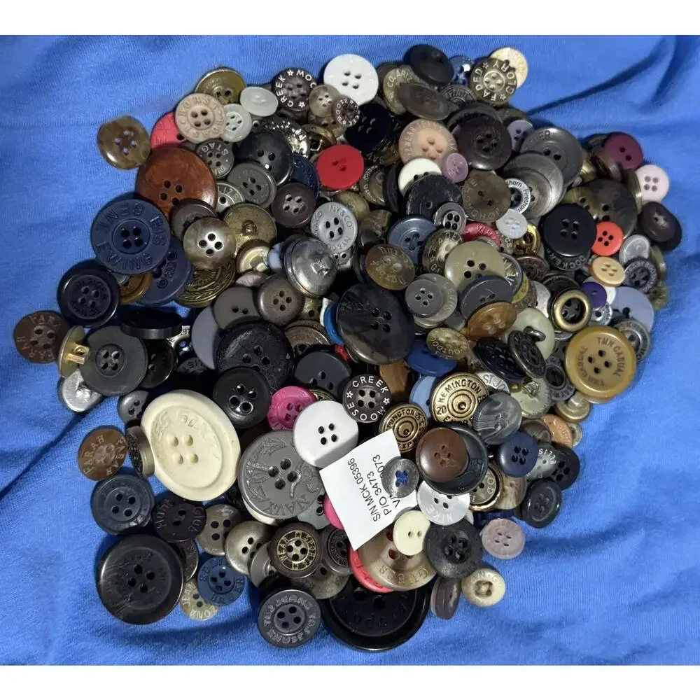 Lot of 500 + Sewing Buttons Designer Branded Nike, Moose Creek, Eddie Bauer, etc